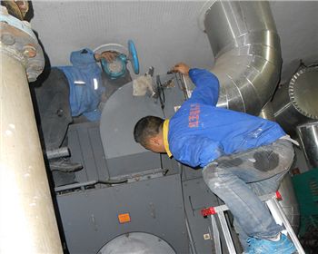 成都中央空調(diào)維保-溴化鋰機(jī)組維修 成都中央空調(diào)維保-溴化鋰機(jī)組維修