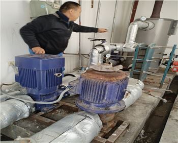 四川中央空調(diào)維?，F(xiàn)場